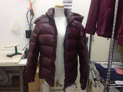 モンクレールの身幅つめ（胴回りをスリムにして着る）after