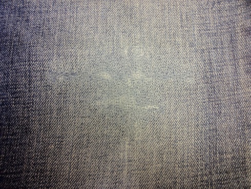 ジーパンすりきれ修繕（膝）after
