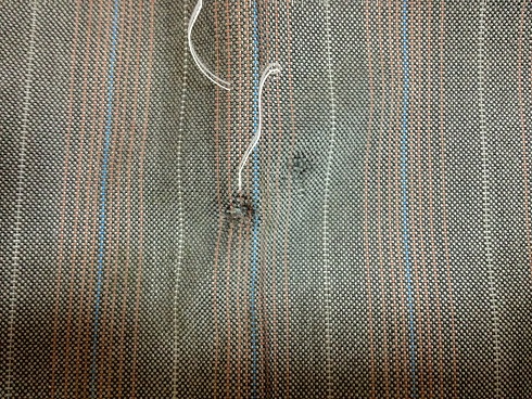 スーツズボンのかけはぎ（かけつぎ）before